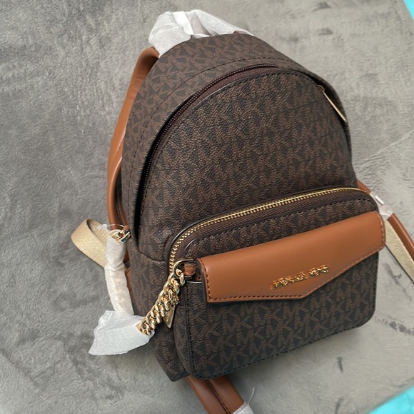 Micheals Kors backpack - Picture 6 of 6